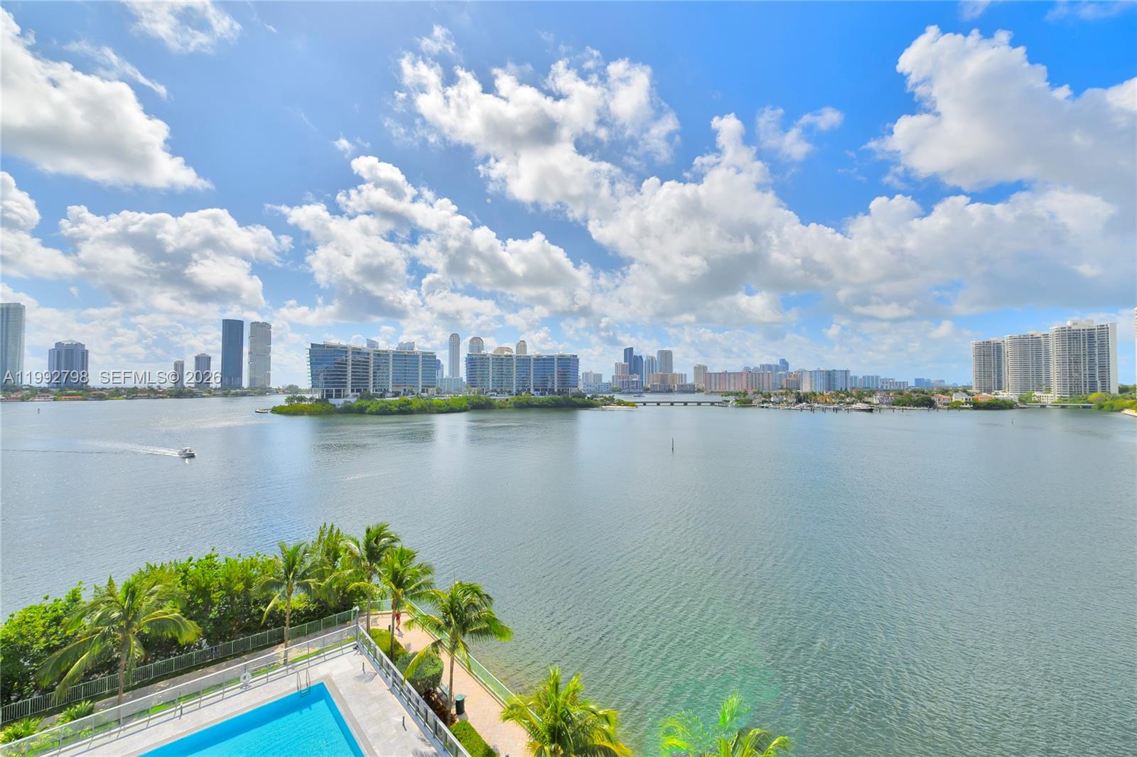 image Echo Aventura31