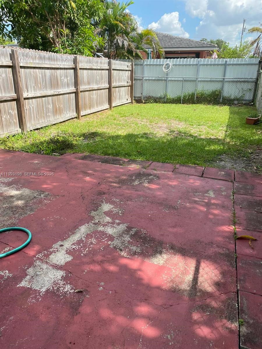 2353 SW 2nd St Miami, FL 33135