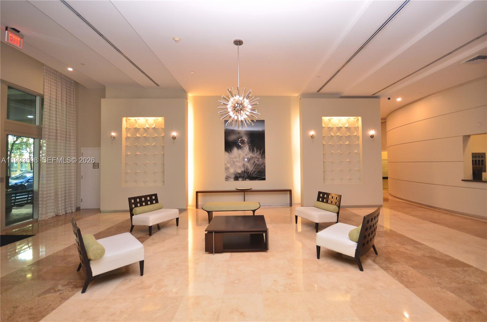 9055 SW 73rd Ct #1106 Miami, FL 33156