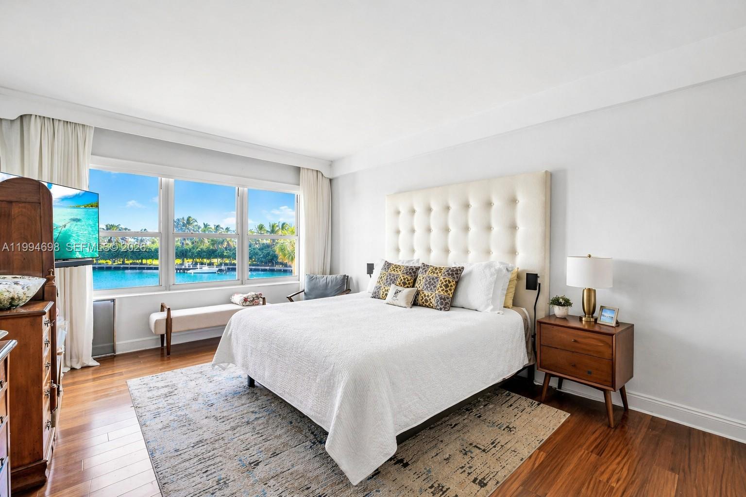 9102 W Bay Hbr Dr #3-C Bay Harbor Islands, FL 33154