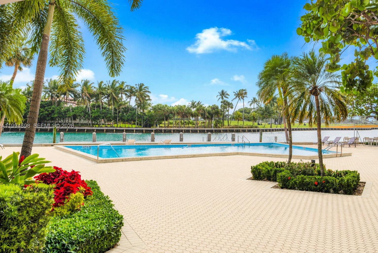 9102 W Bay Hbr Dr #3-C Bay Harbor Islands, FL 33154