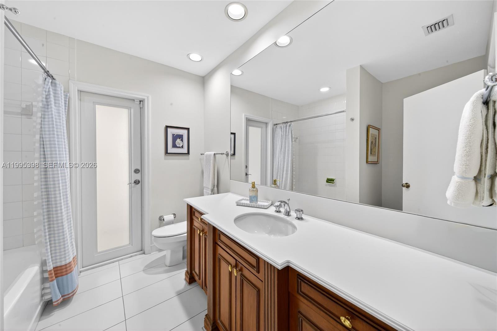 12330 Pine Needle Ln Pinecrest, FL 33156