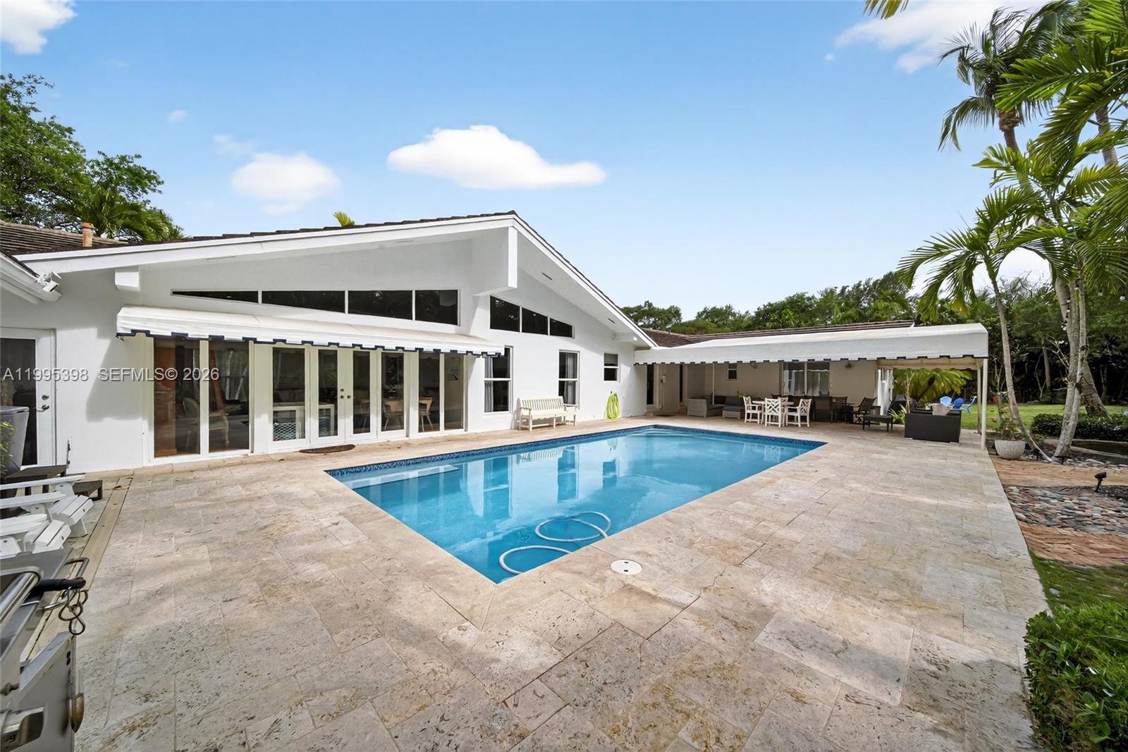 12330 Pine Needle Ln Pinecrest, FL 33156