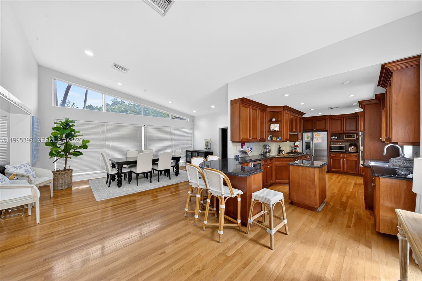 12330 Pine Needle Ln Pinecrest, FL 33156