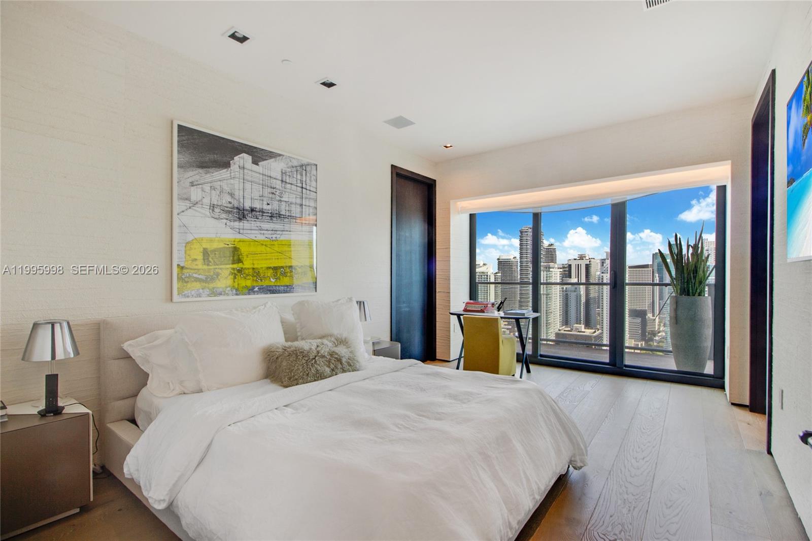 1451 Brickell Ave #4301 Miami, FL 33131