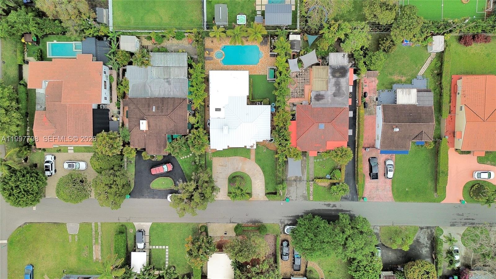 4371 SW 13th Ter Miami, FL 33134