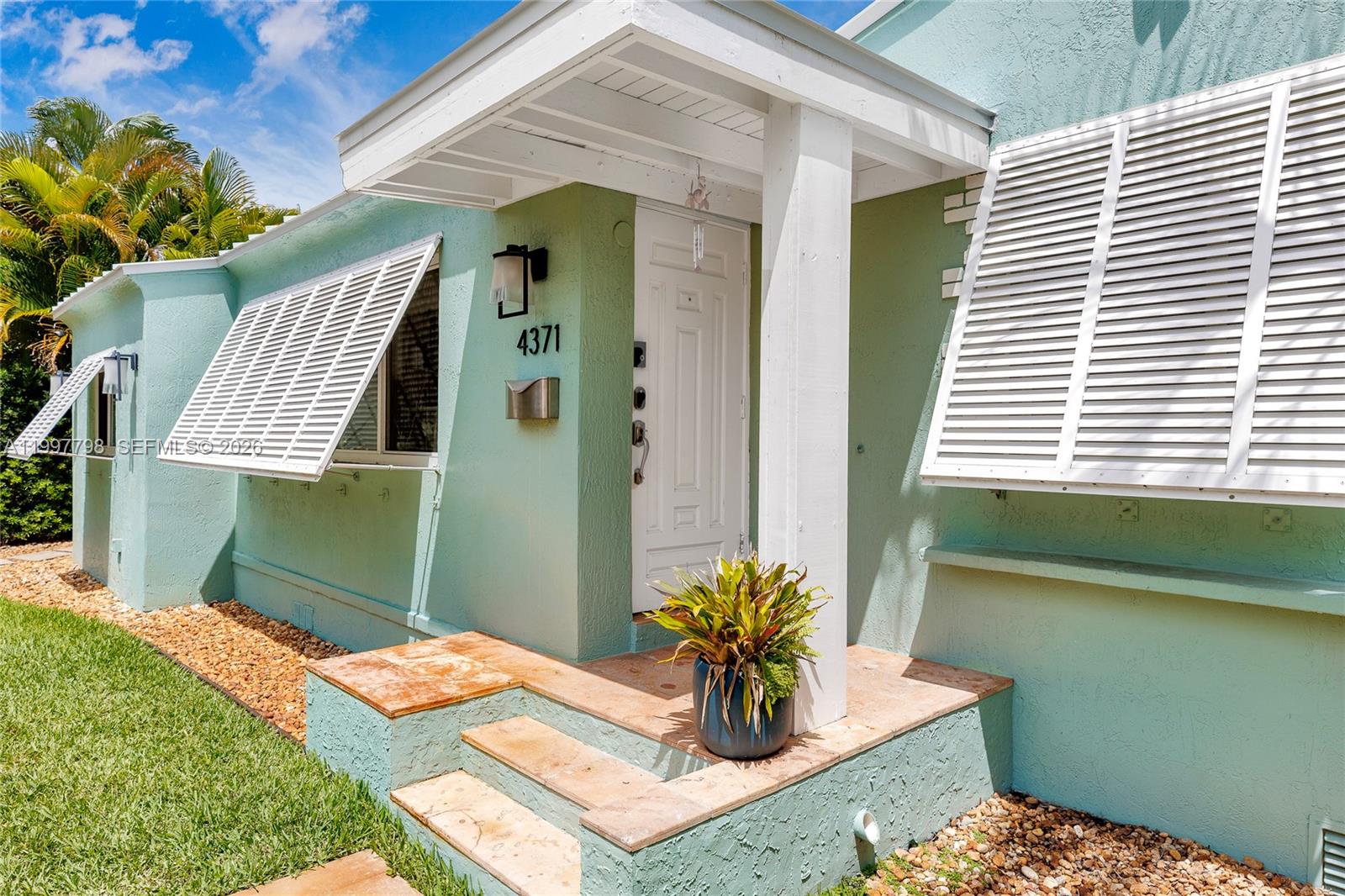 4371 SW 13th Ter Miami, FL 33134