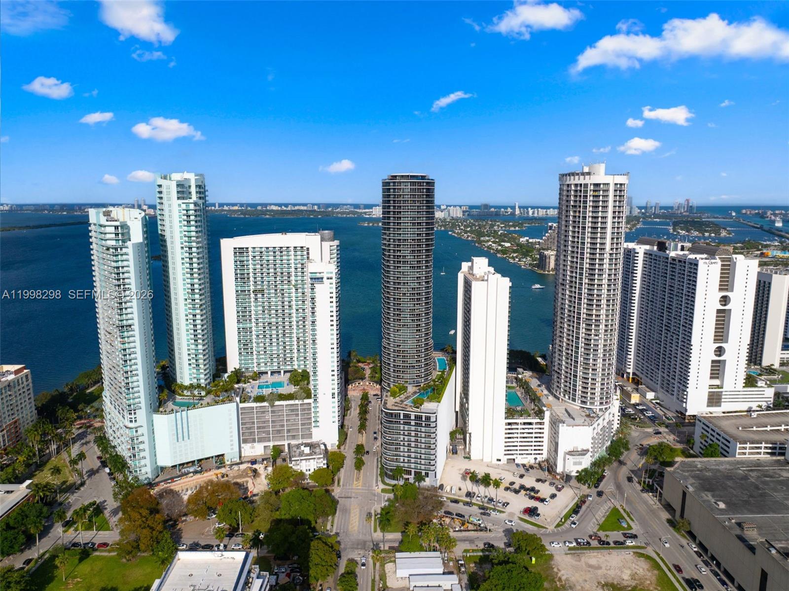 488 NE 18th St #715 Miami, FL 33132