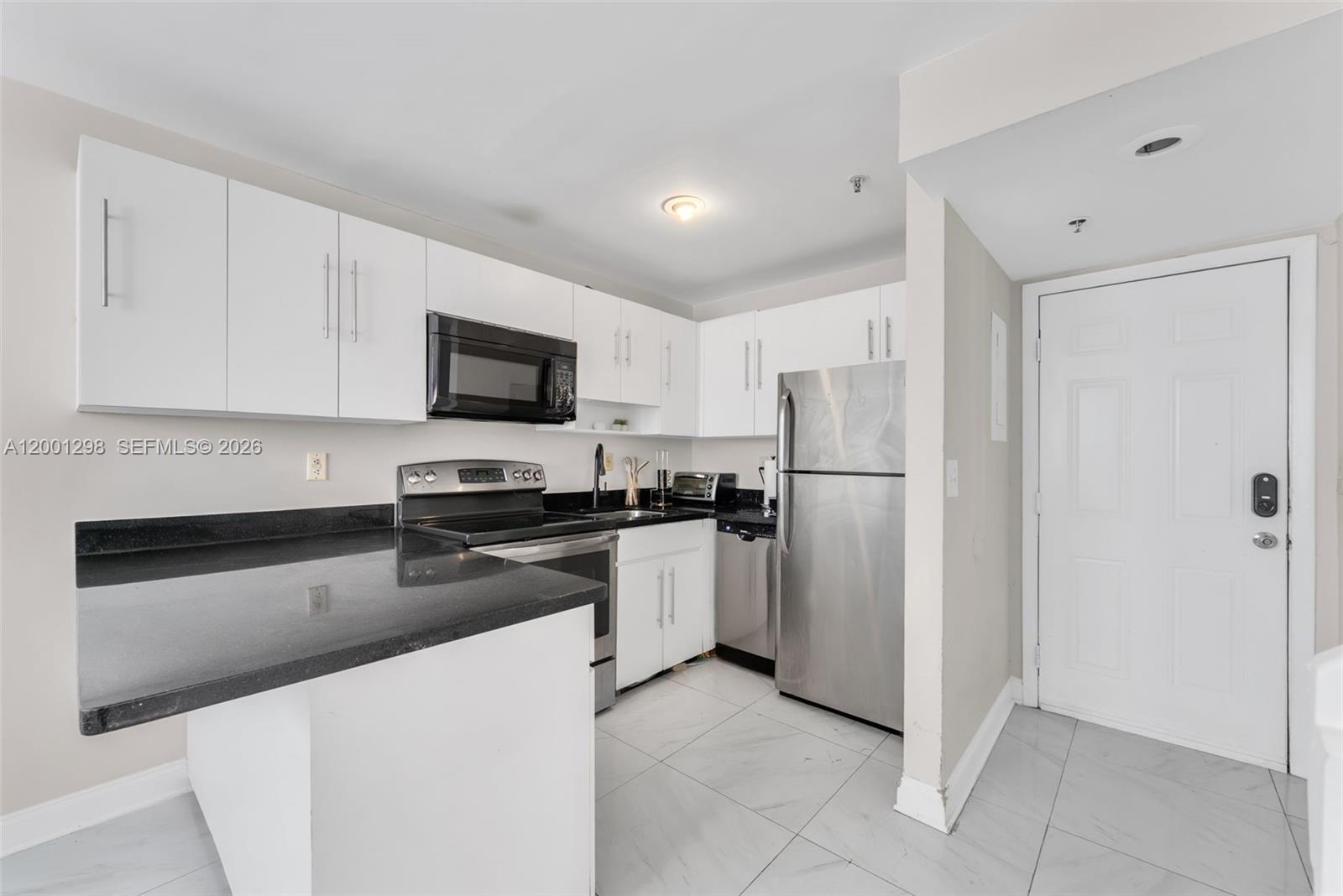 865 Collins Ave #307 Miami Beach, FL 33139