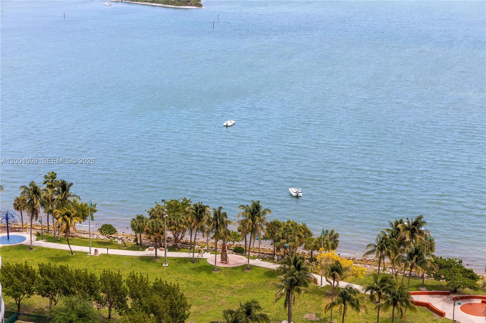 image Aria on the Bay35