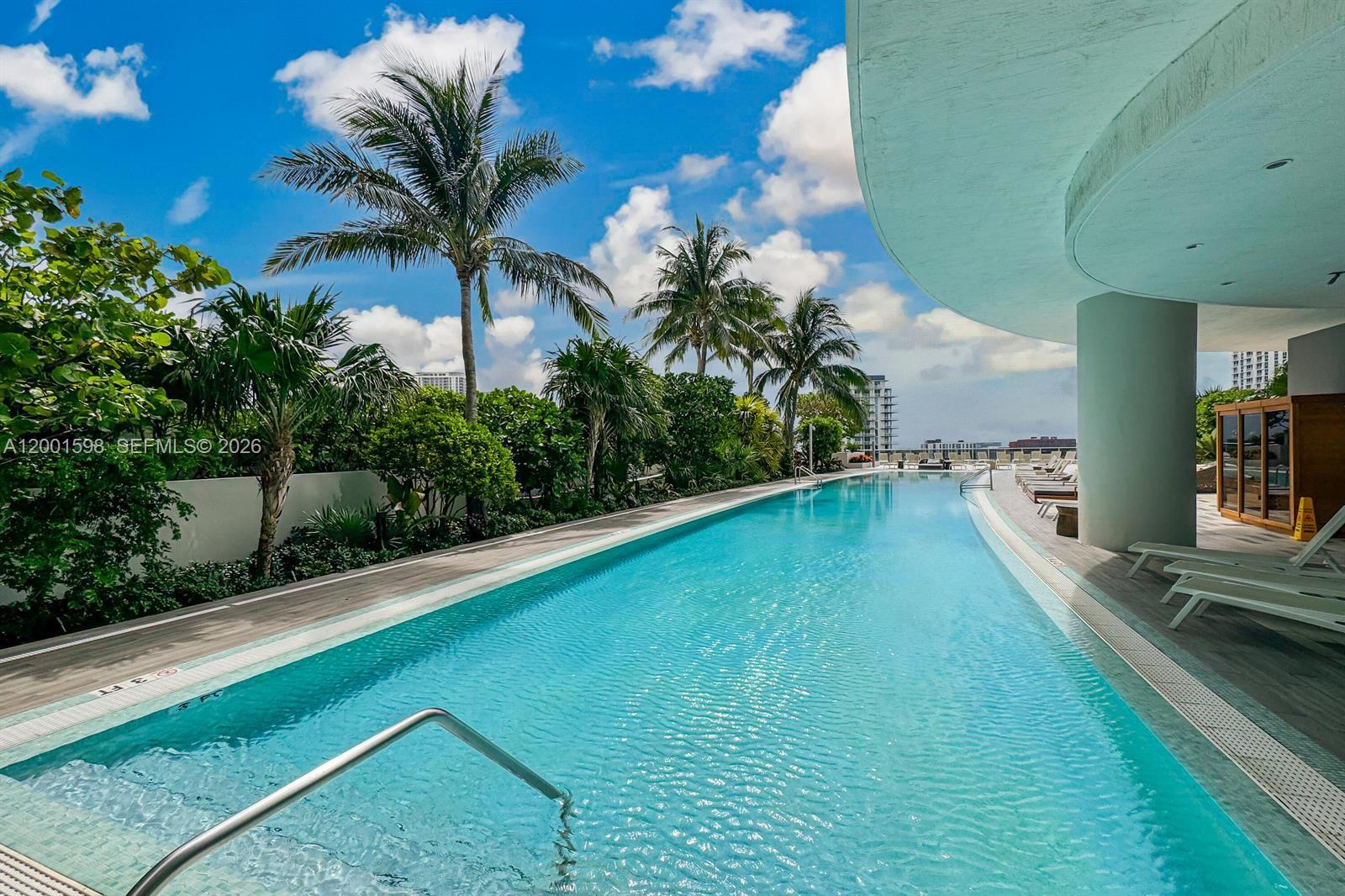 image Aria on the Bay44