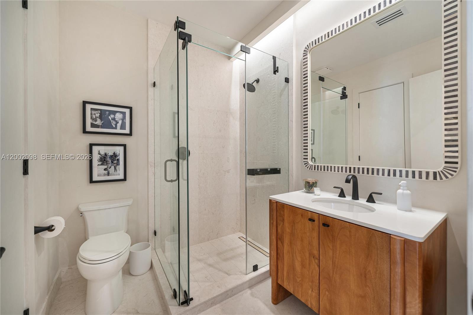 1735 Michigan Ave Miami Beach, FL 33139