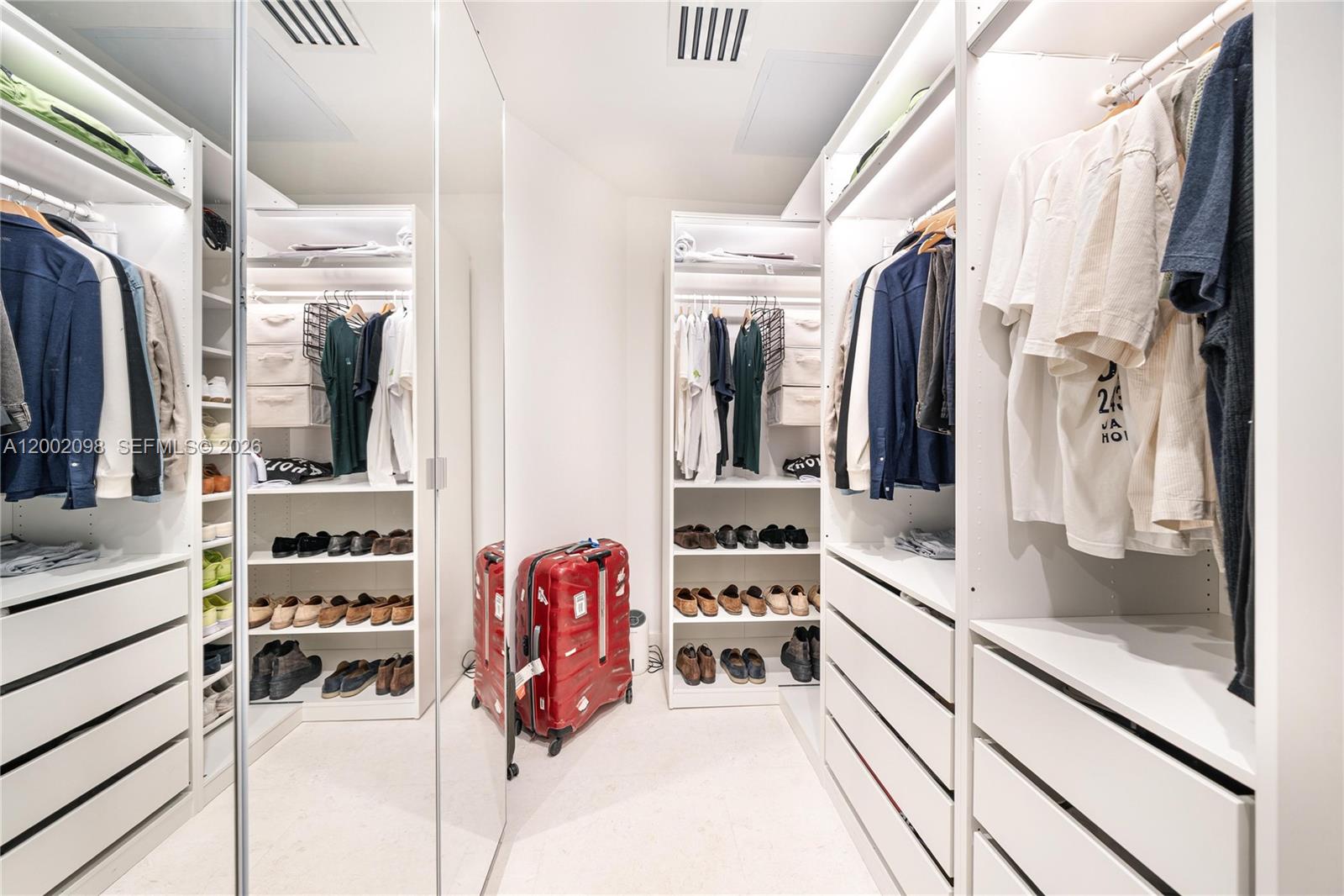 1735 Michigan Ave Miami Beach, FL 33139