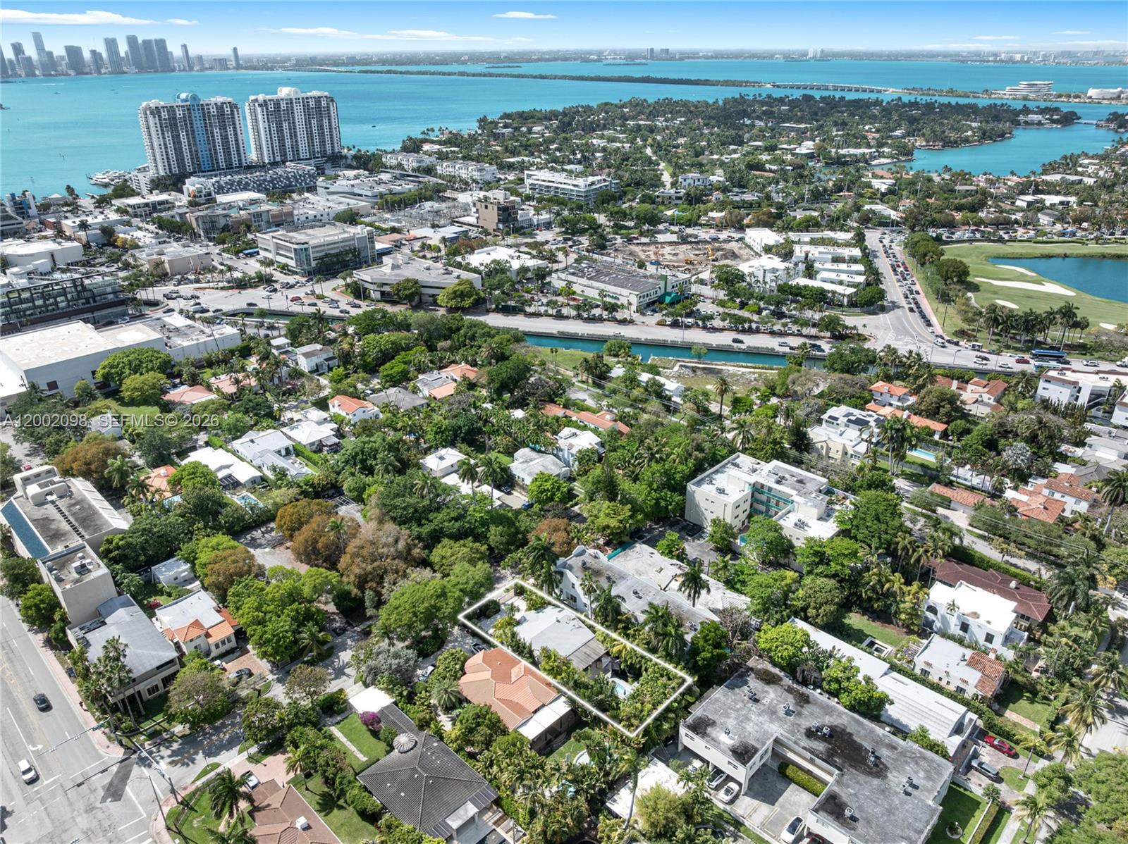 1735 Michigan Ave Miami Beach, FL 33139