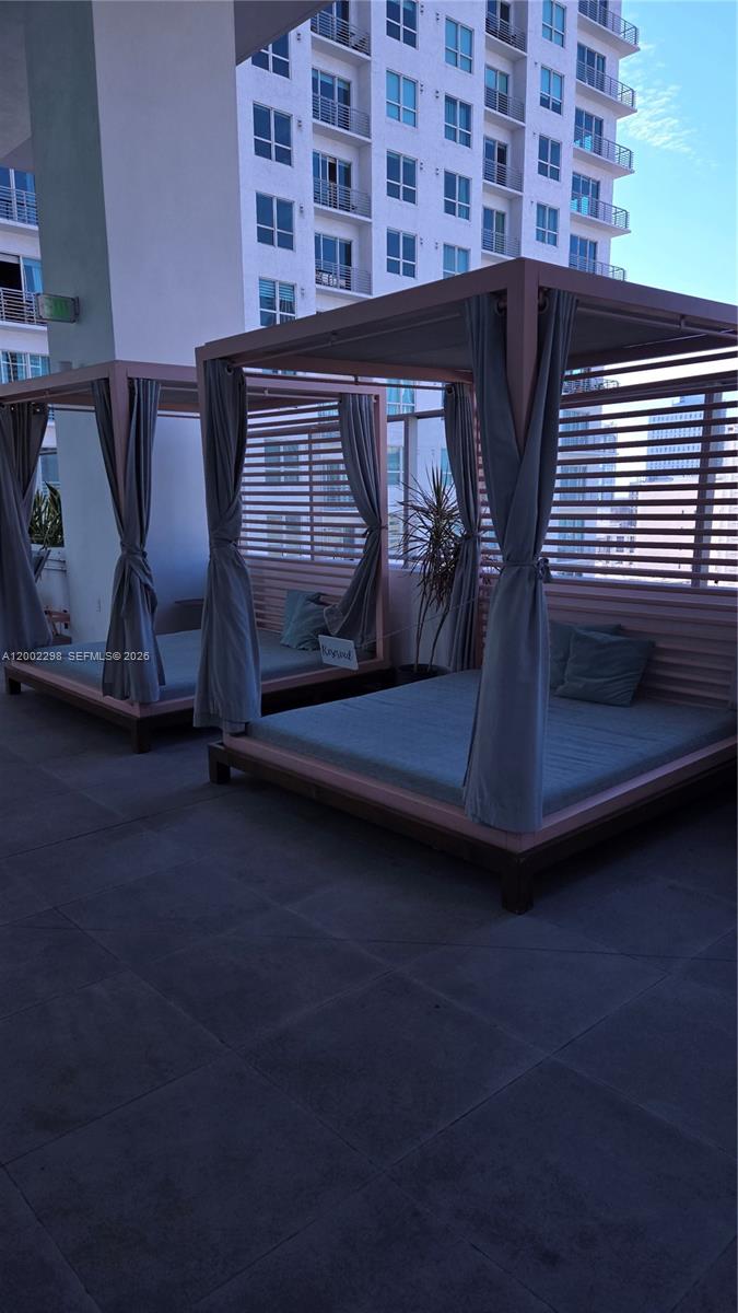 image Yotelpad Miami11