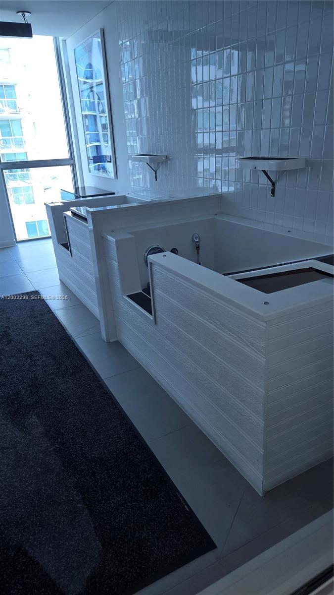 image Yotelpad Miami2