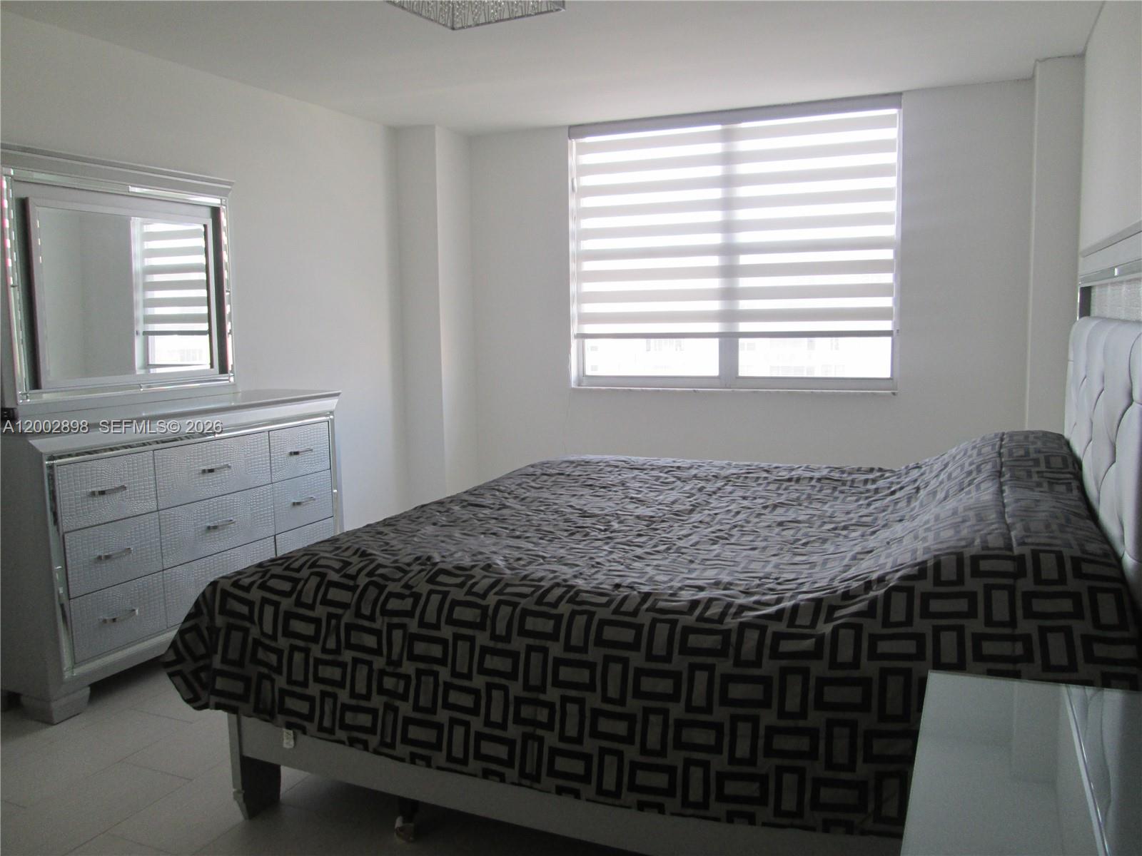 image Winston Towers 20016