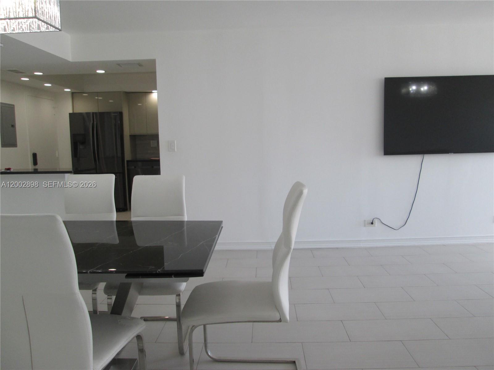 image Winston Towers 20018