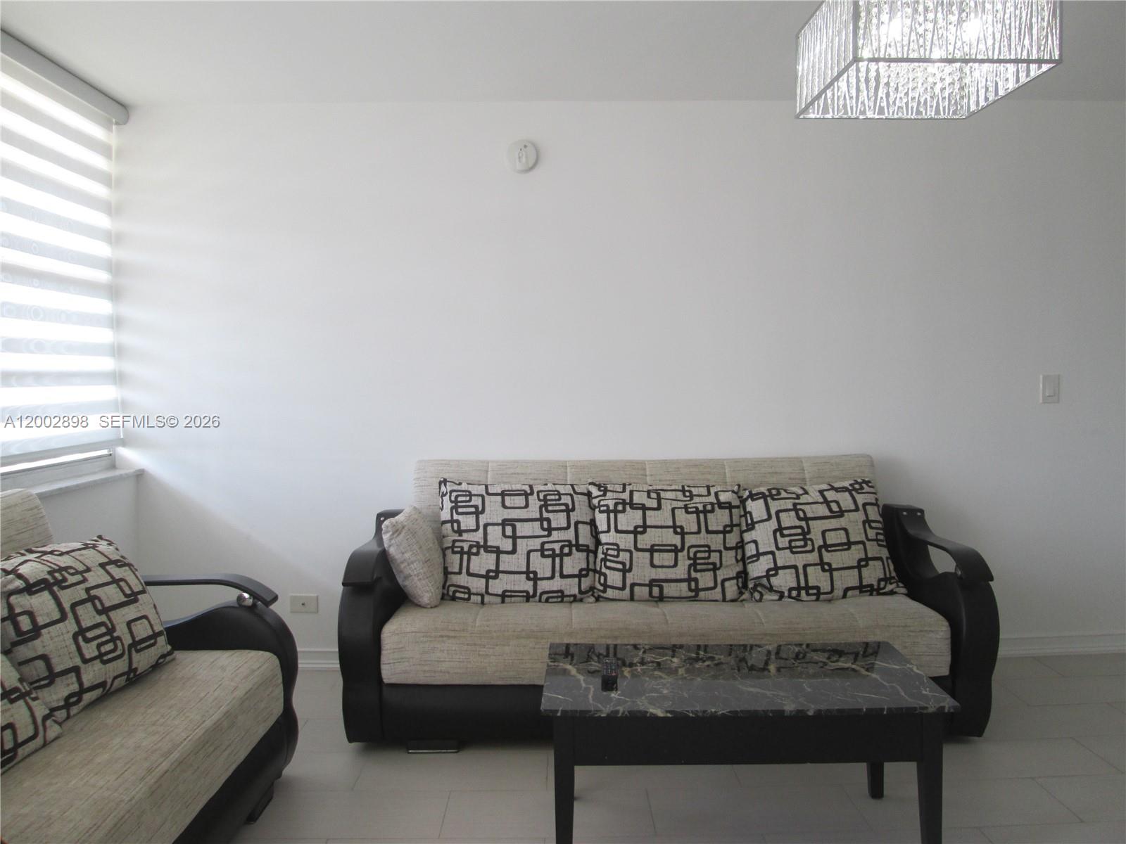 image Winston Towers 20019