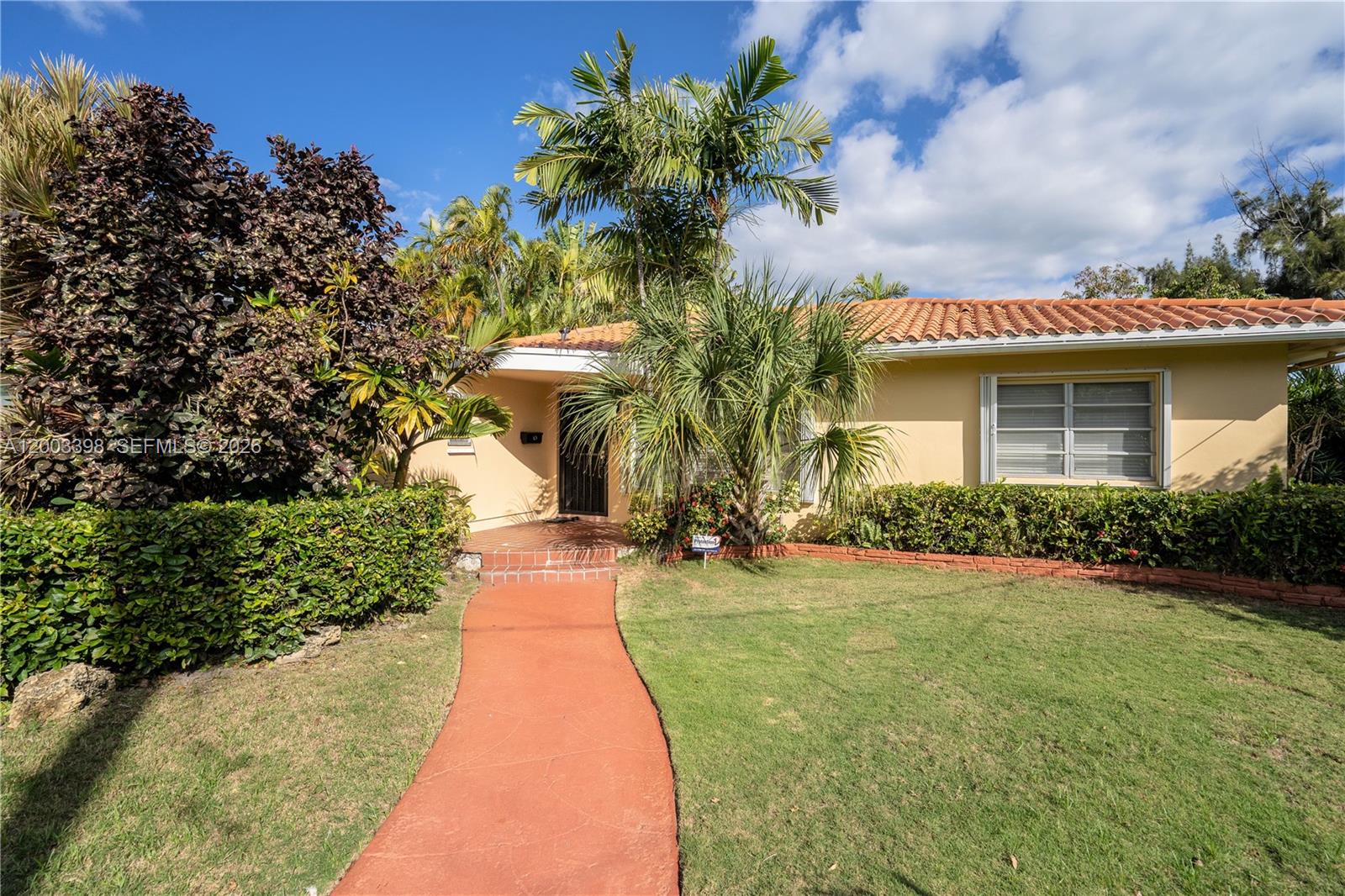 475 S Shore Dr Miami Beach, FL 33141