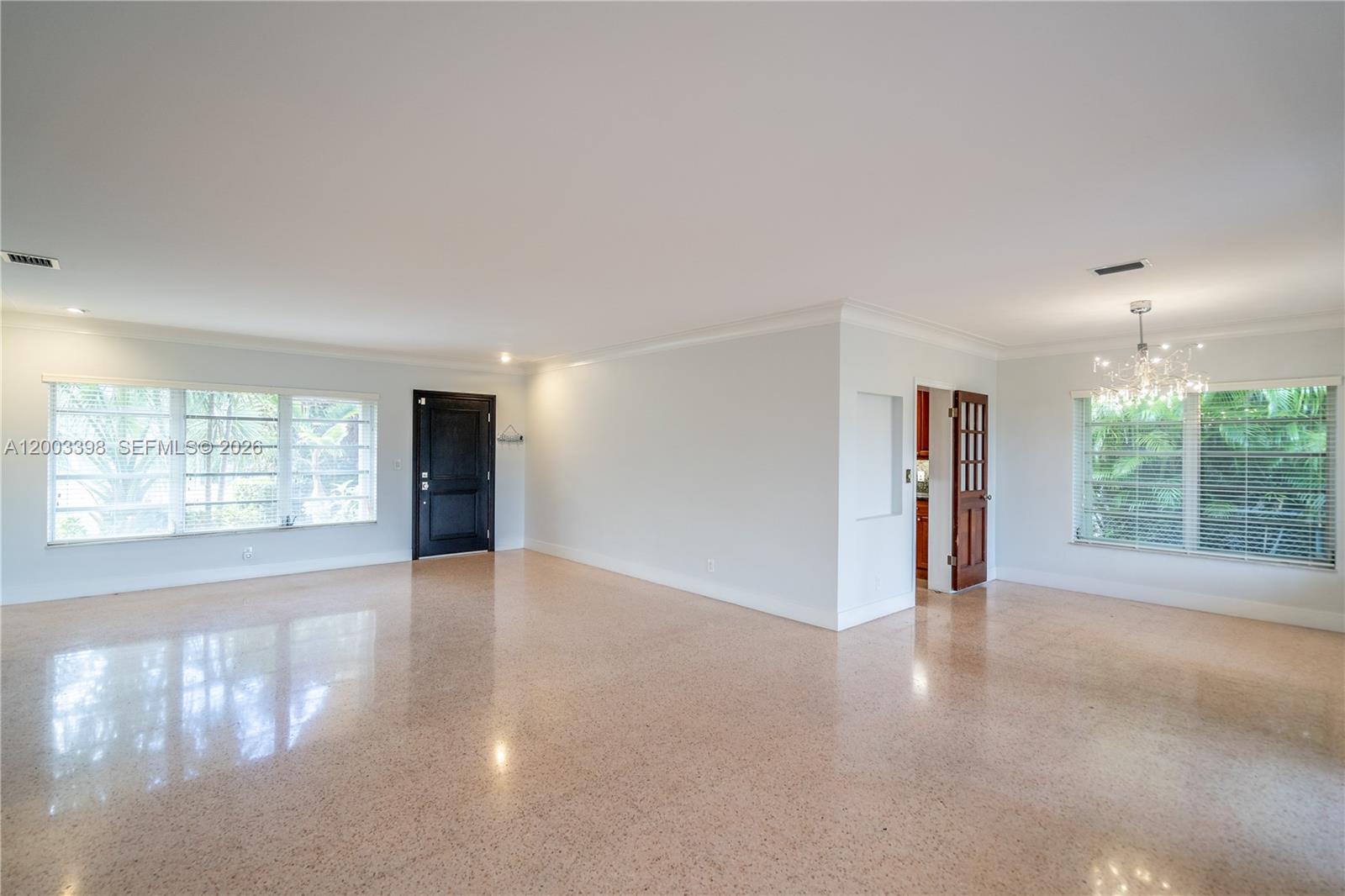 475 S Shore Dr Miami Beach, FL 33141