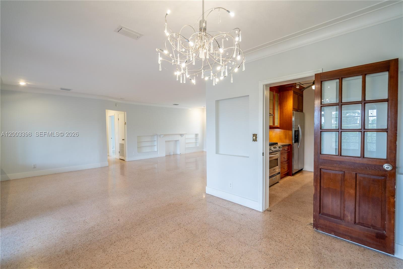 475 S Shore Dr Miami Beach, FL 33141
