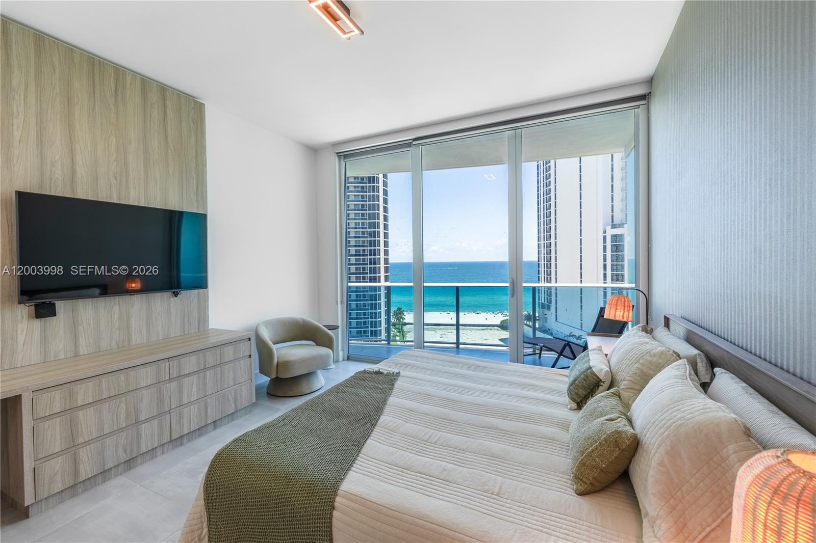 17550 Collins Ave #1202 Sunny Isles Beach, FL 33160