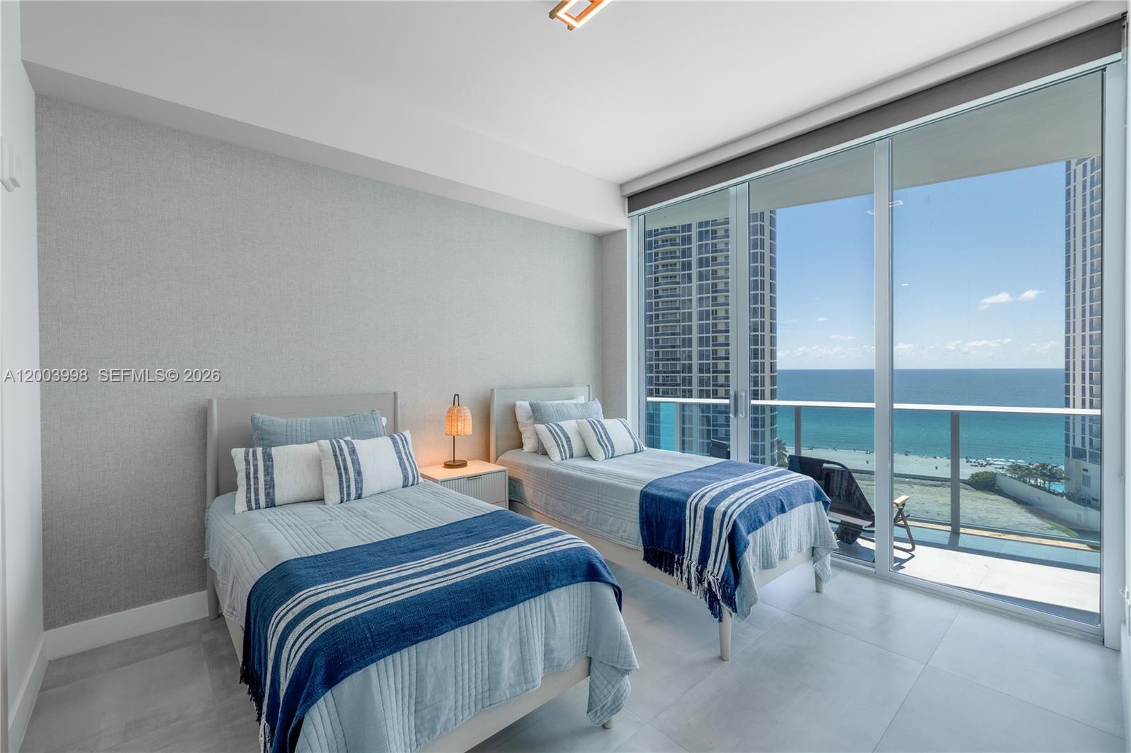17550 Collins Ave #1202 Sunny Isles Beach, FL 33160