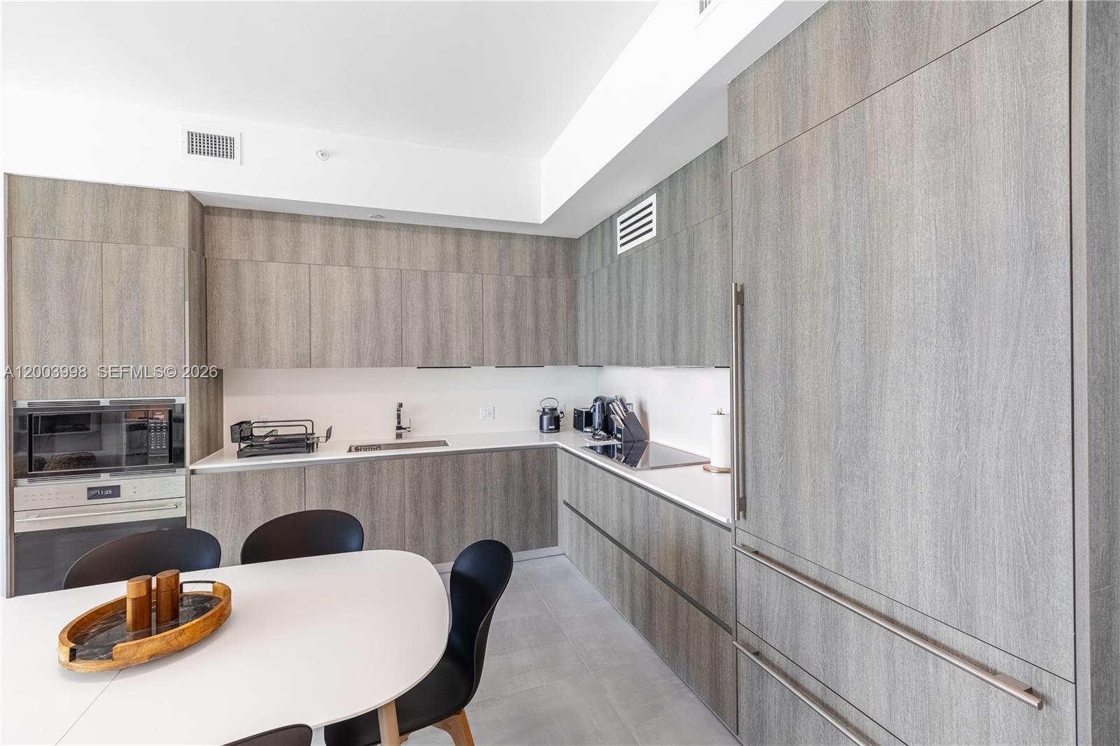 17550 Collins Ave #1202 Sunny Isles Beach, FL 33160