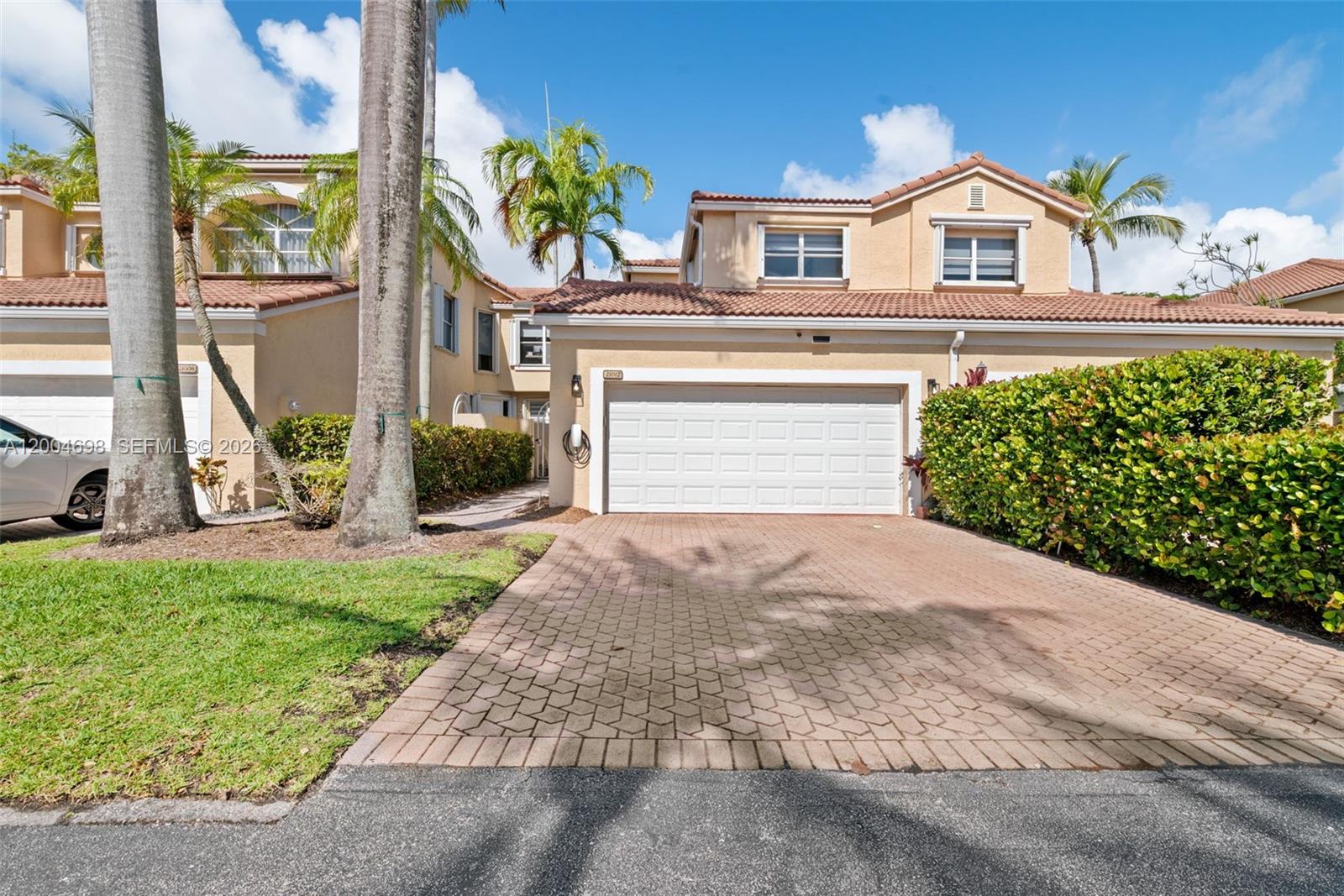 21012 NE 34th Ct