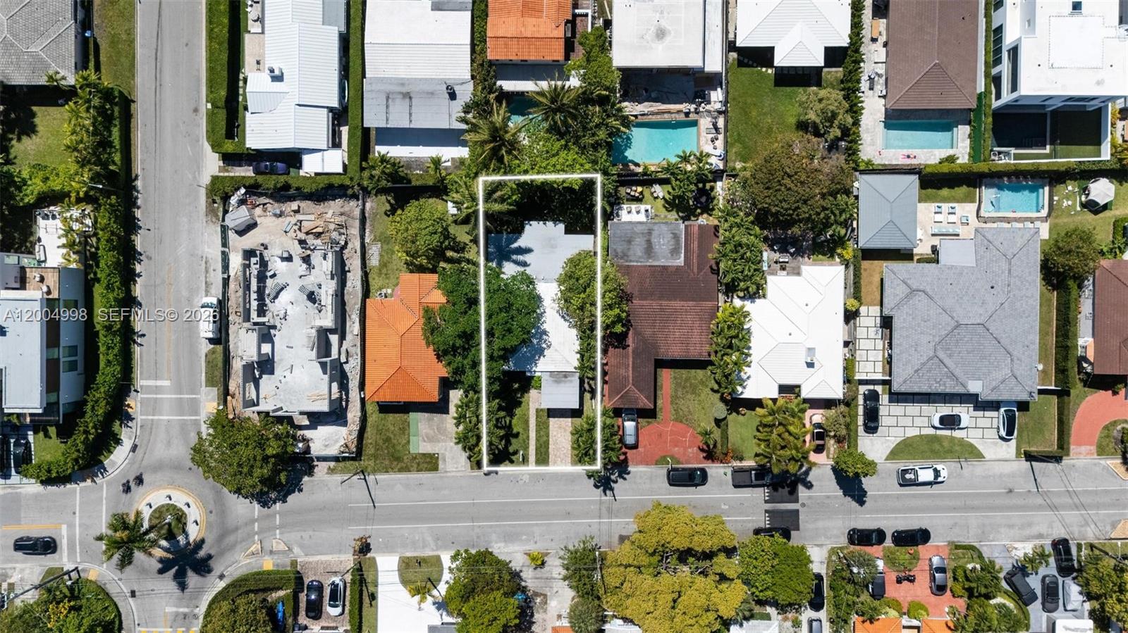 9516 Byron Ave Surfside, FL 33154