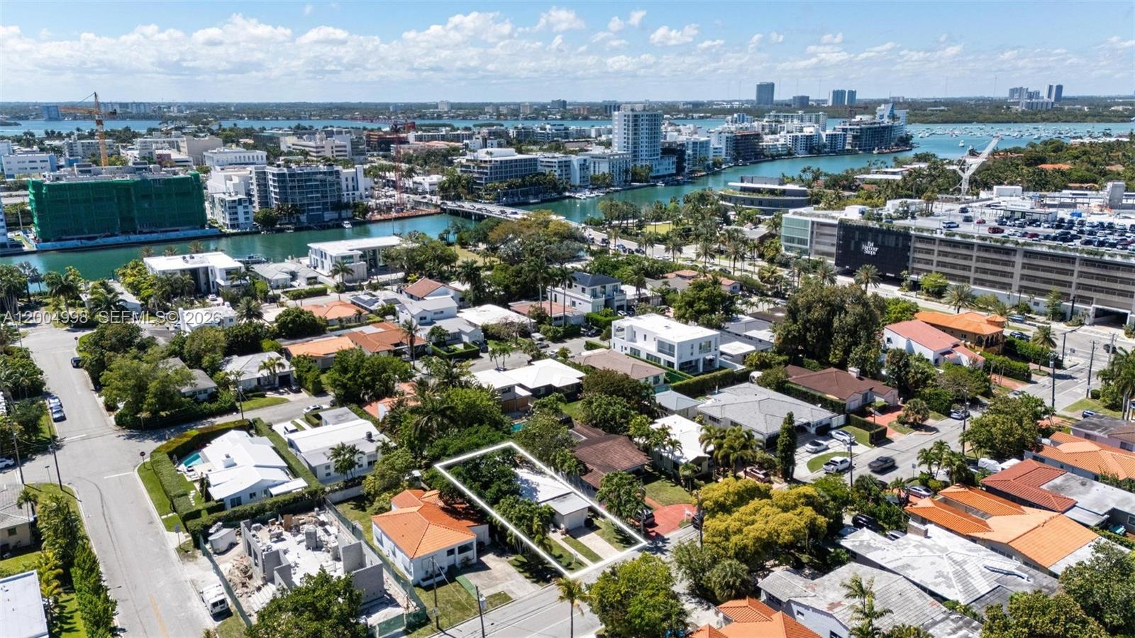 9516 Byron Ave Surfside, FL 33154