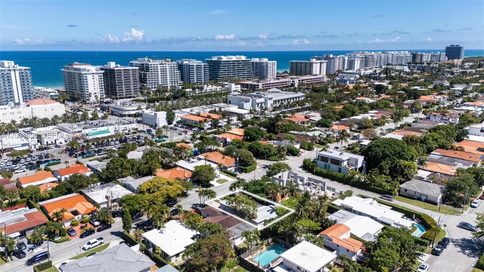 9516 Byron Ave Surfside, FL 33154