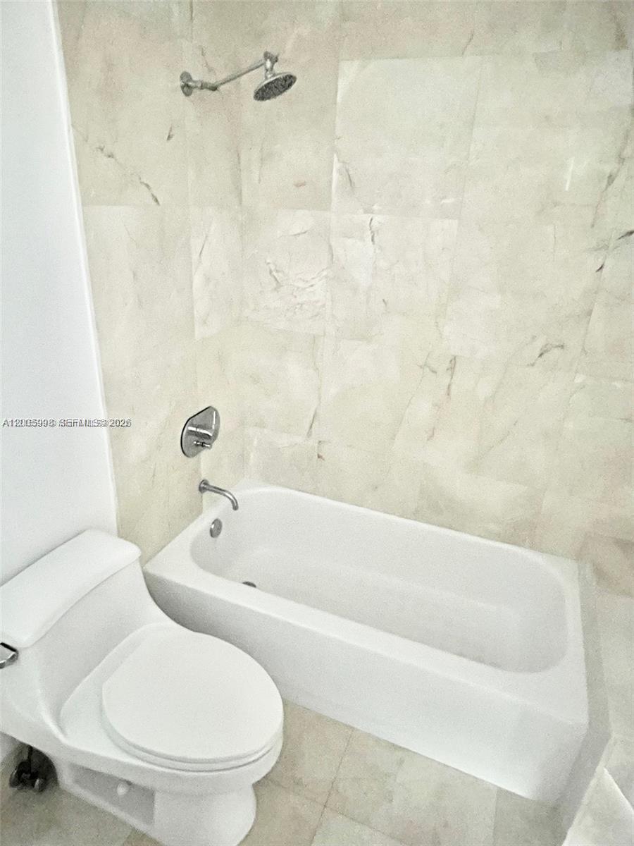 image Emerald at Brickell15