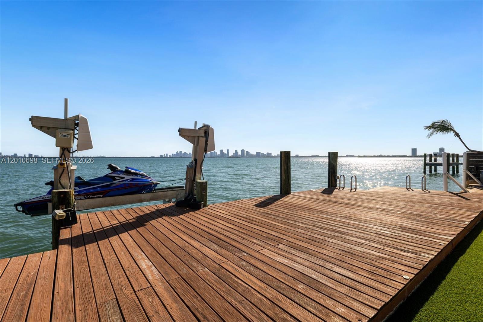 1460 S Treasure Dr North Bay Village, FL 33141