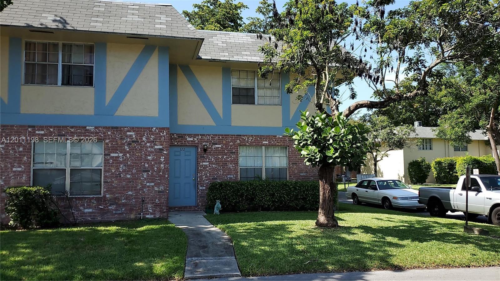 7505 Kimberly Blvd #122