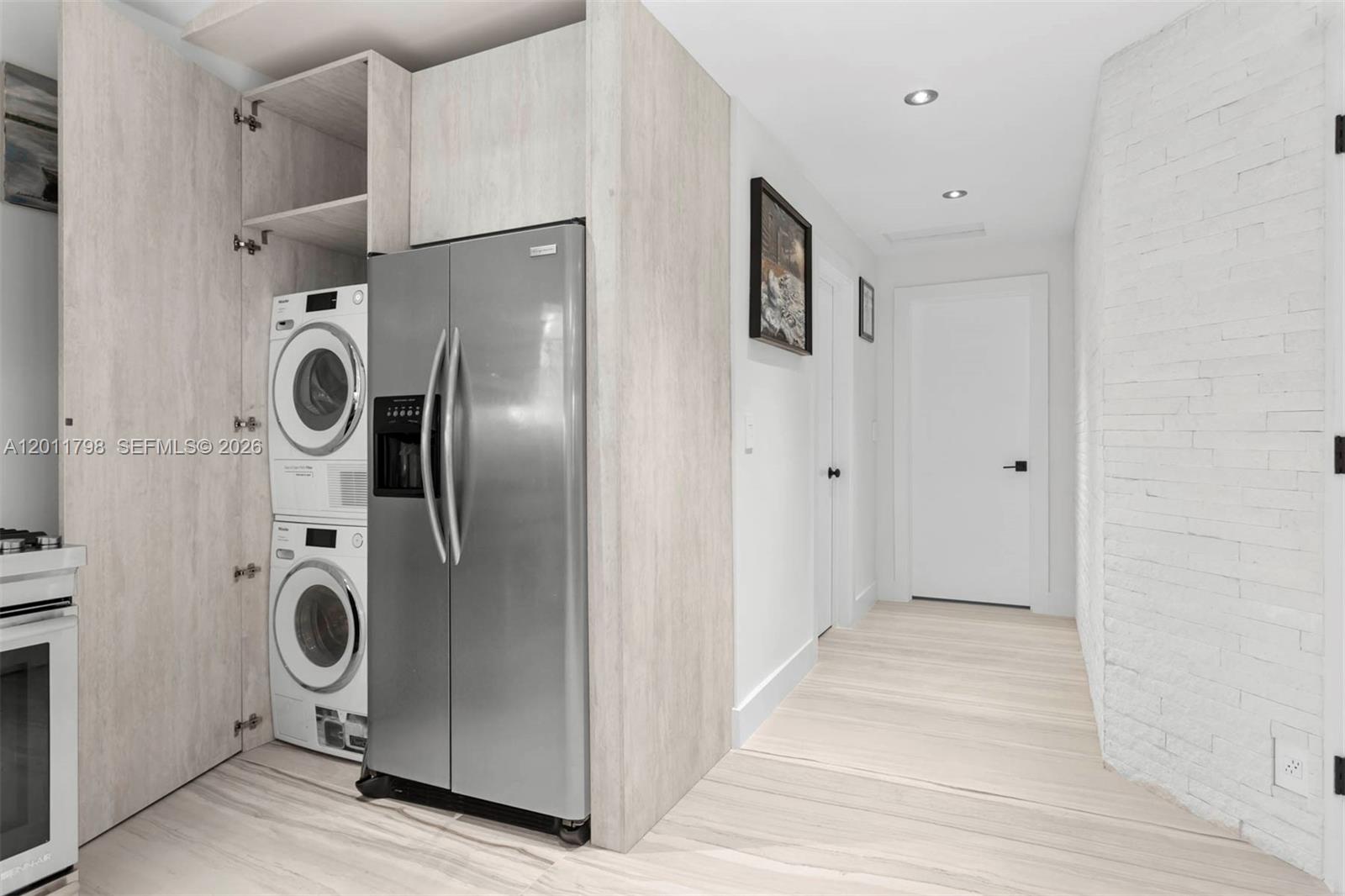 6921 Trouville Esplanade Miami Beach, FL 33141