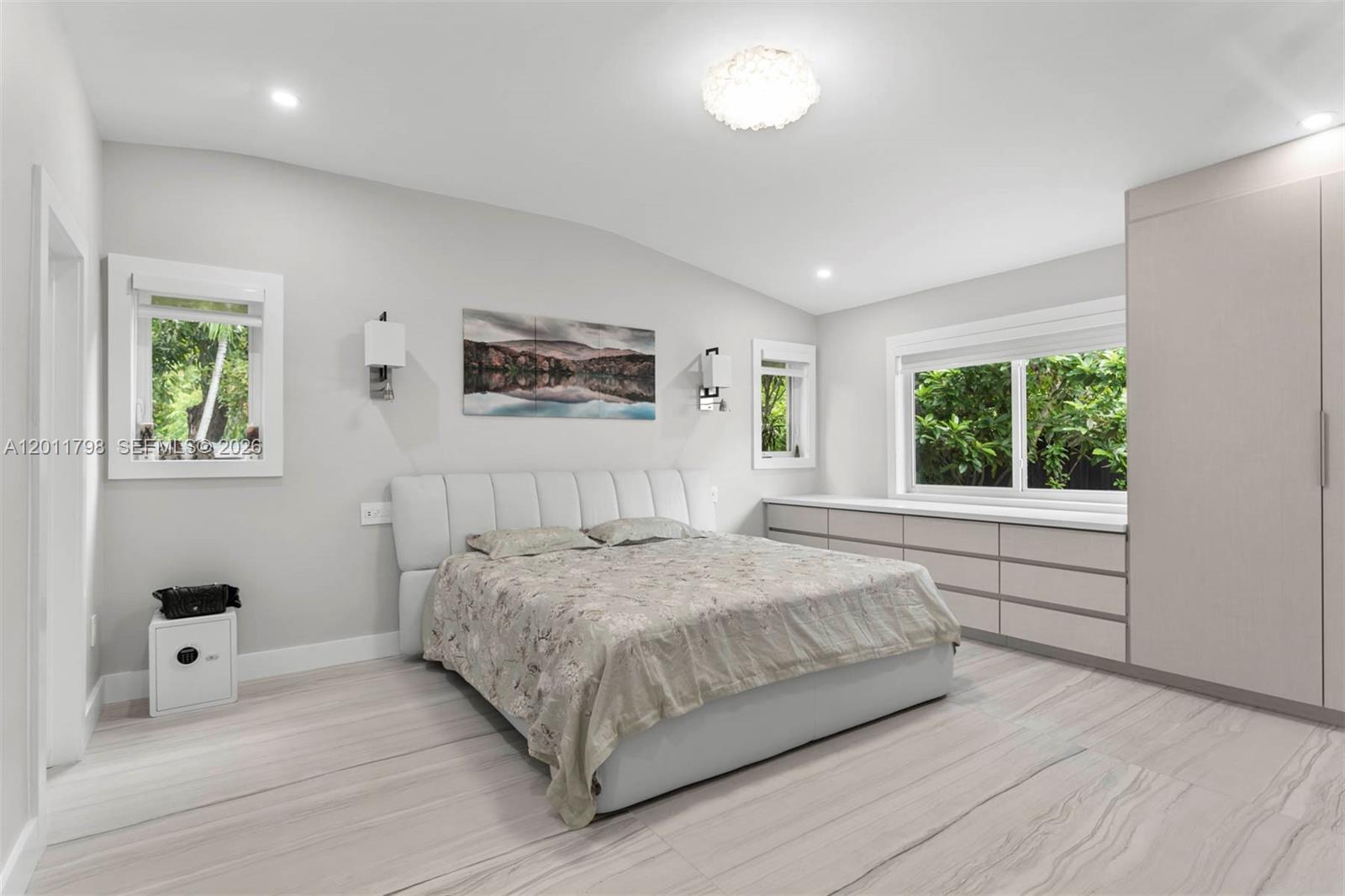 6921 Trouville Esplanade Miami Beach, FL 33141