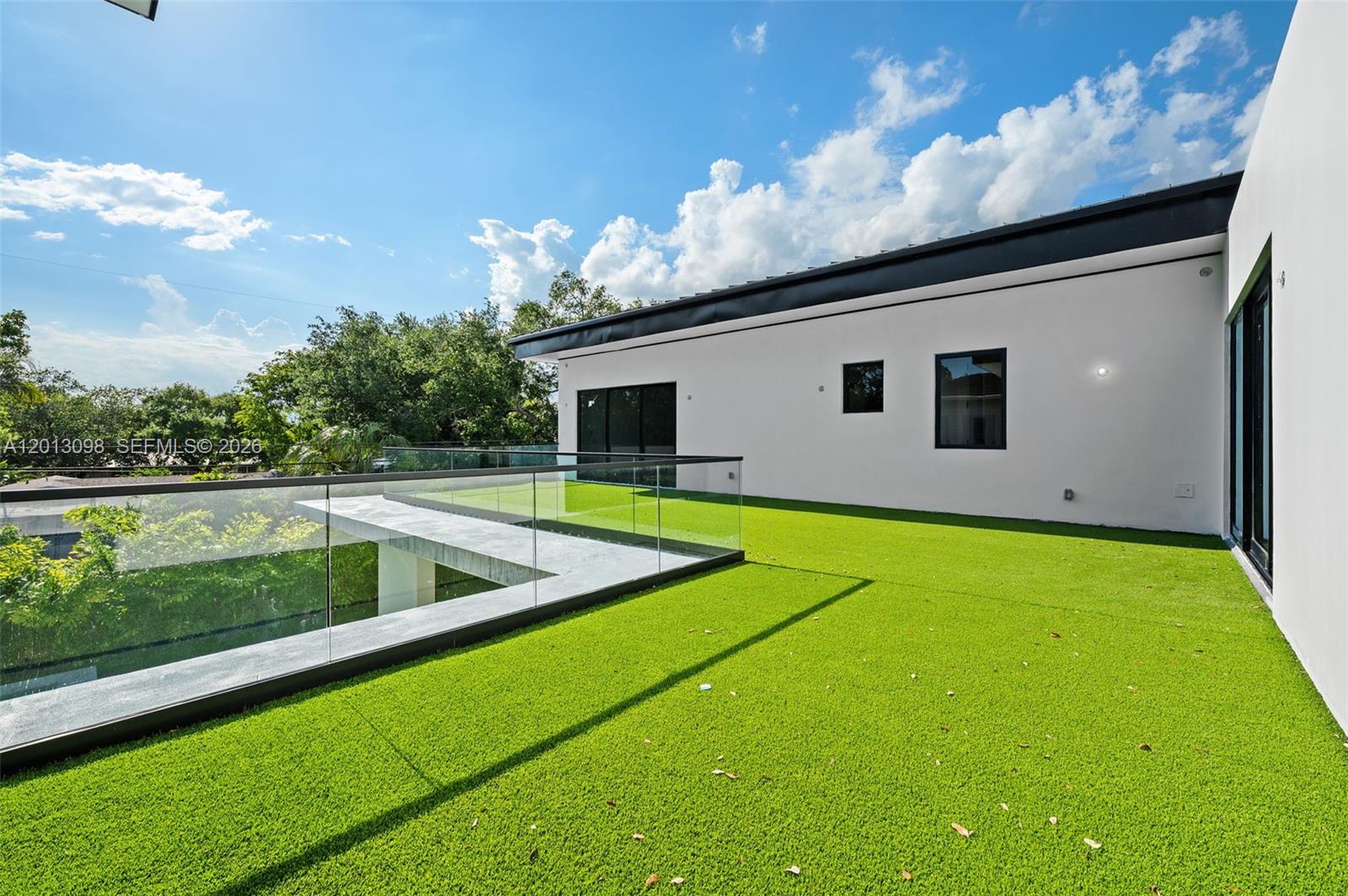 7740 SW 52nd Ave Miami, FL 33143