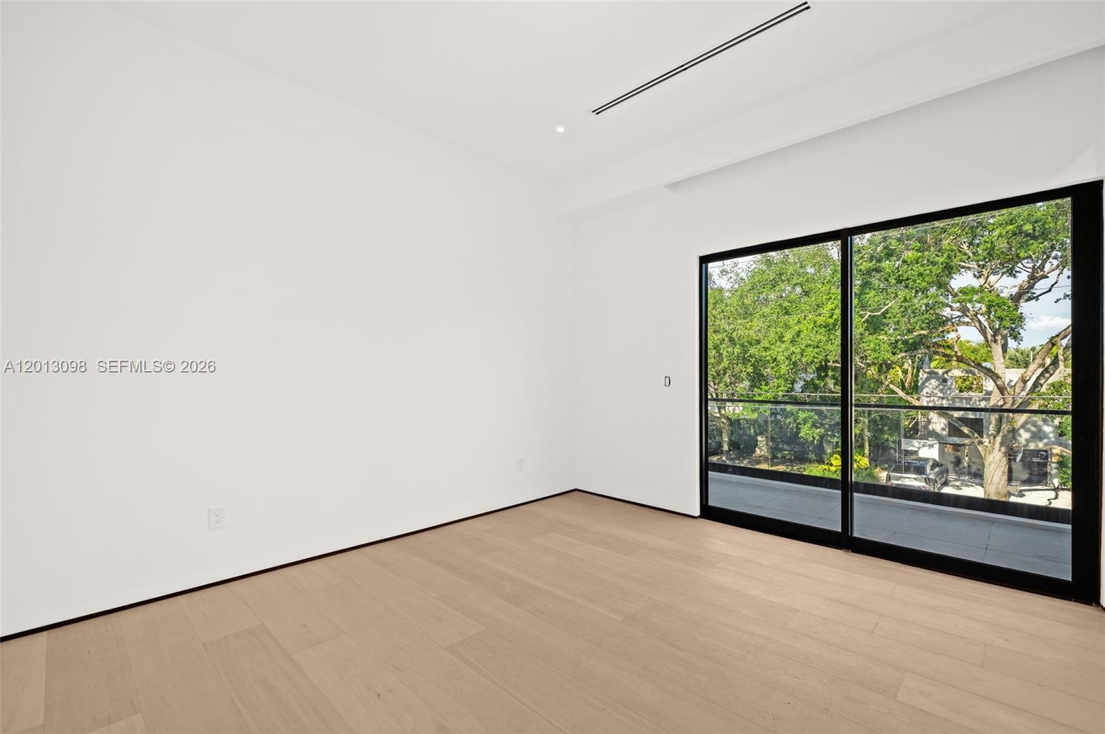 7740 SW 52nd Ave Miami, FL 33143