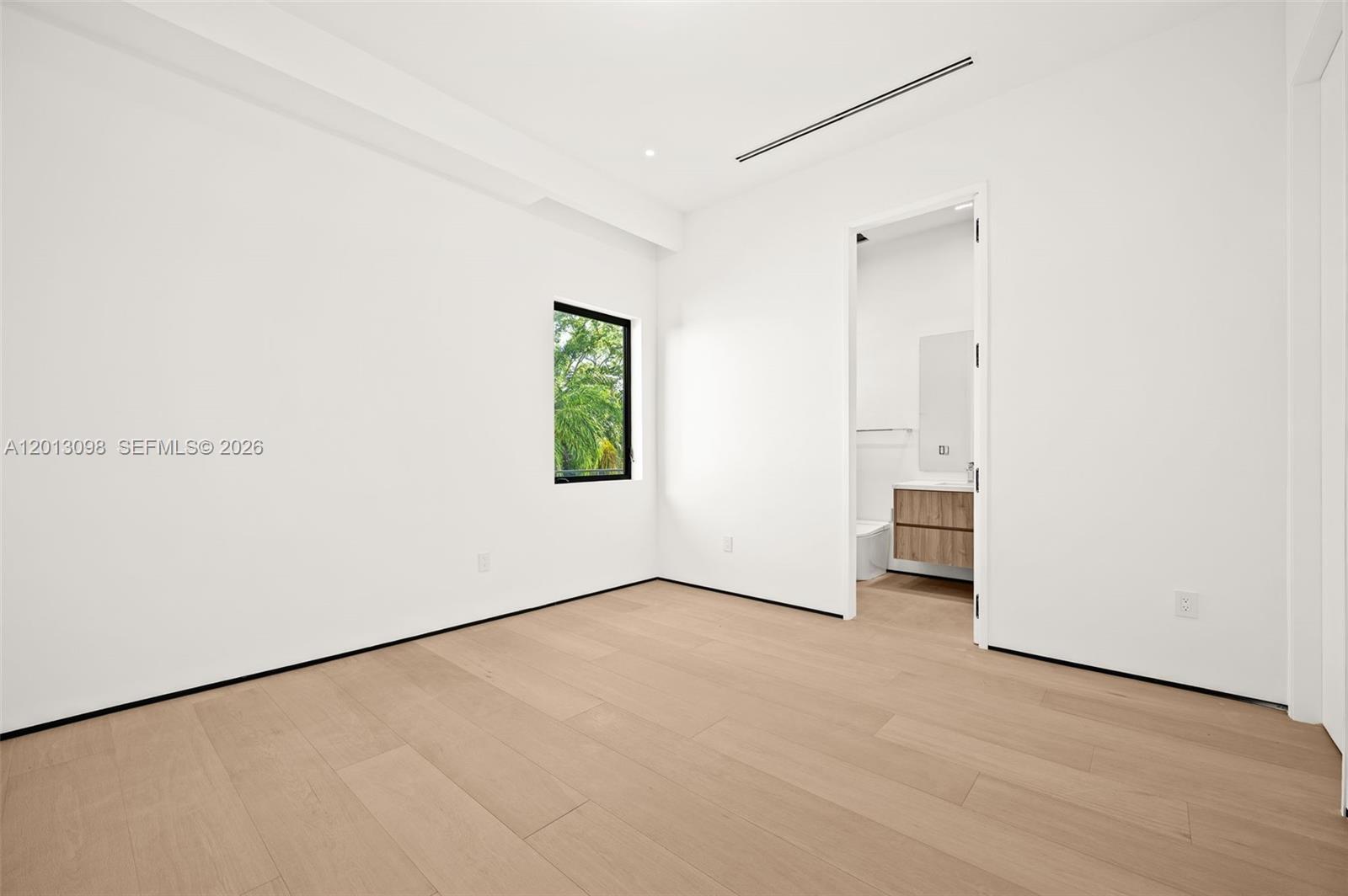 7740 SW 52nd Ave Miami, FL 33143