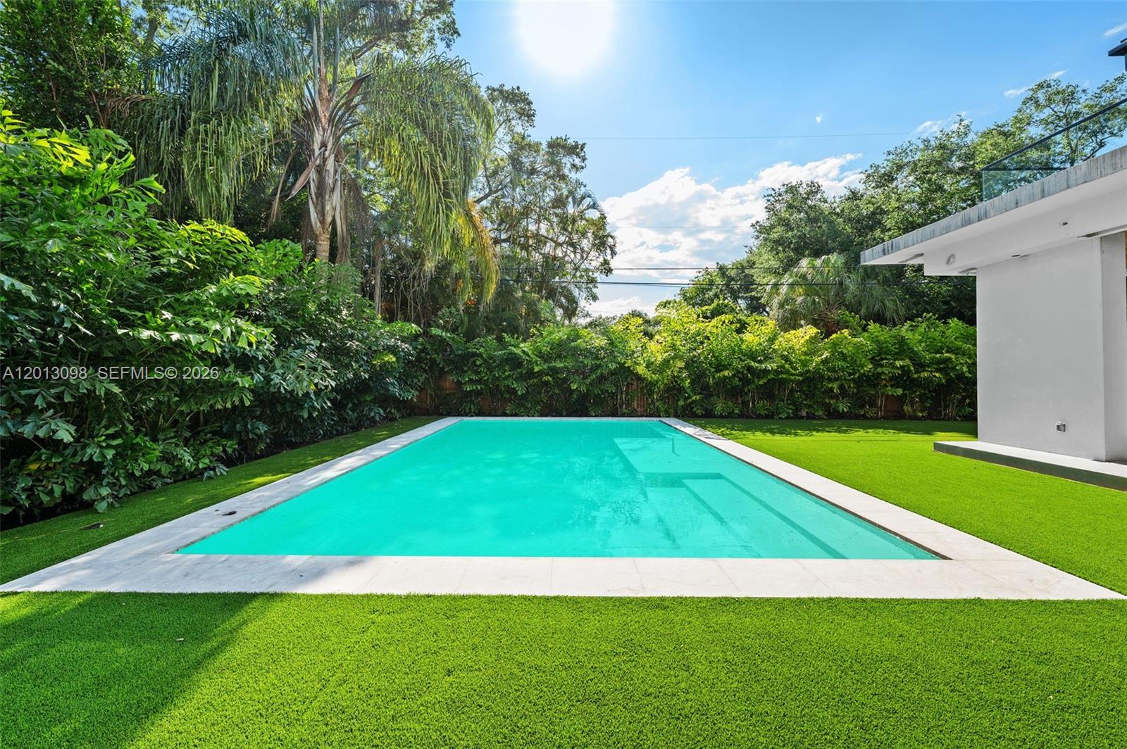 7740 SW 52nd Ave Miami, FL 33143