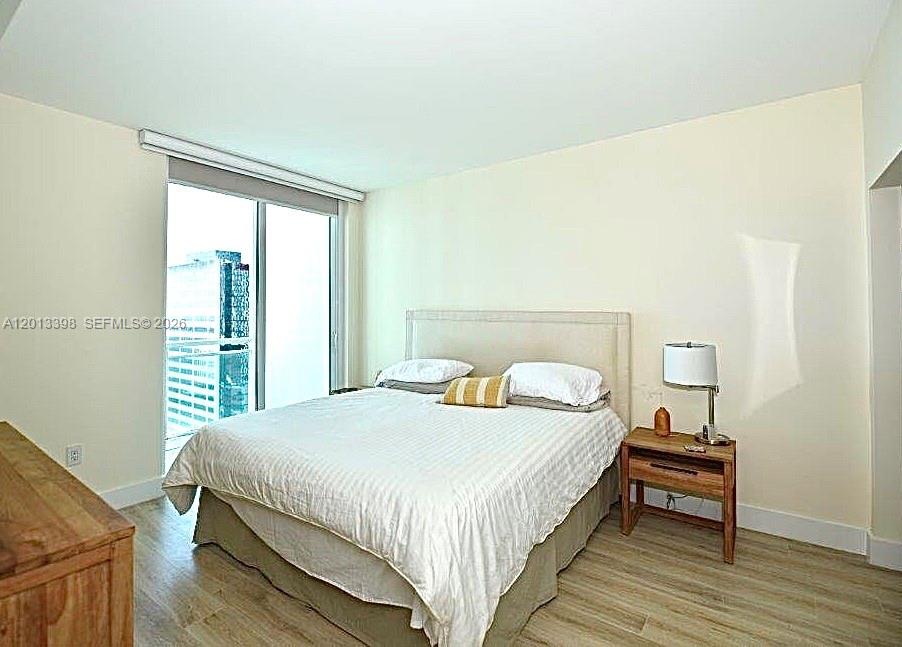 image The Plaza on Brickell West5