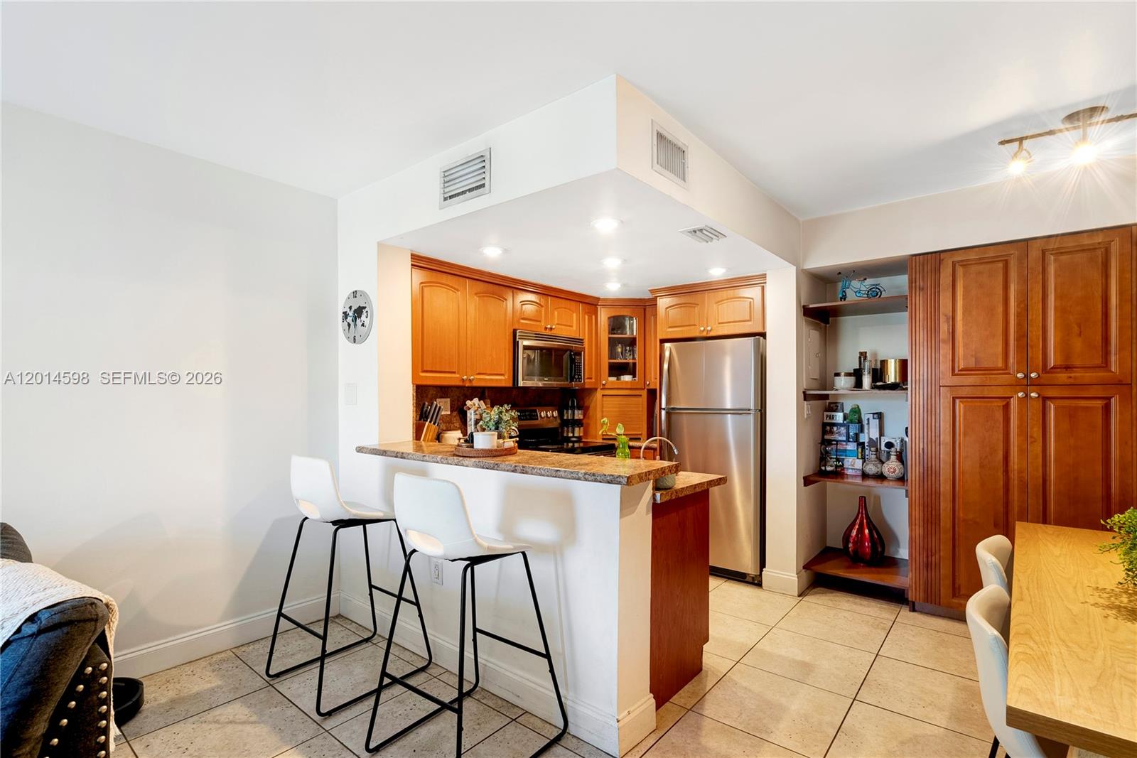 8540 NW 6th Ln #7-201 Miami, FL 33126
