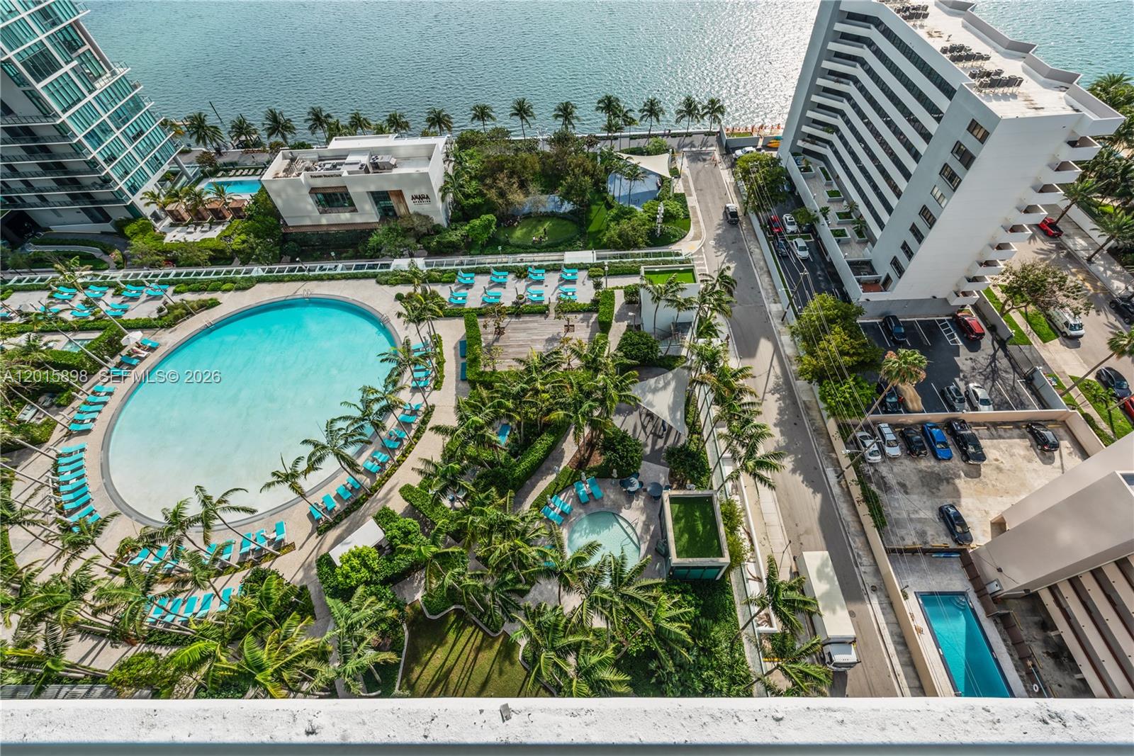 480 NE 31st St #1802 Miami, FL 33137