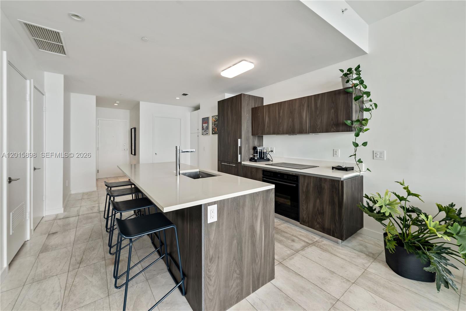 480 NE 31st St #1802 Miami, FL 33137