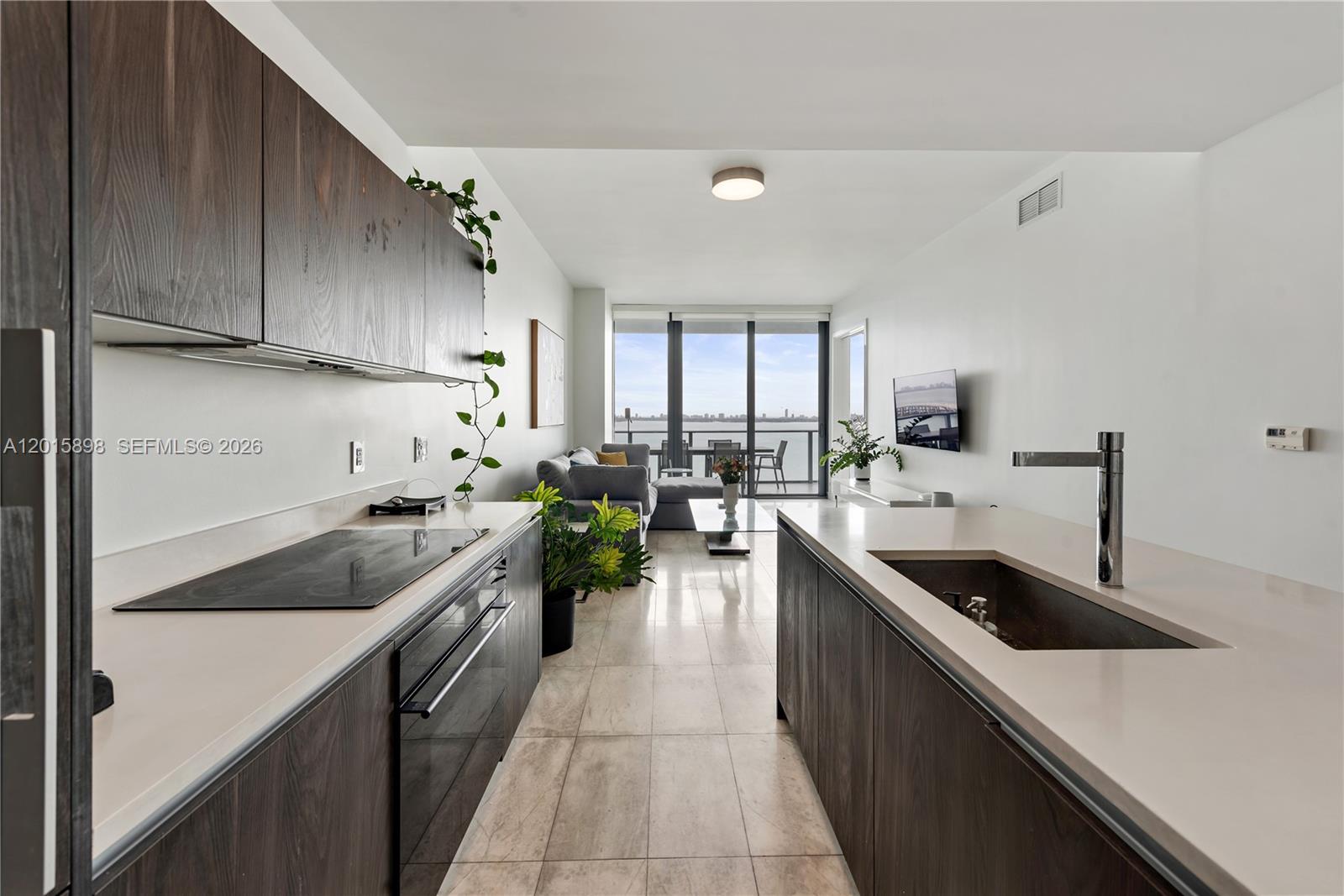 480 NE 31st St #1802 Miami, FL 33137