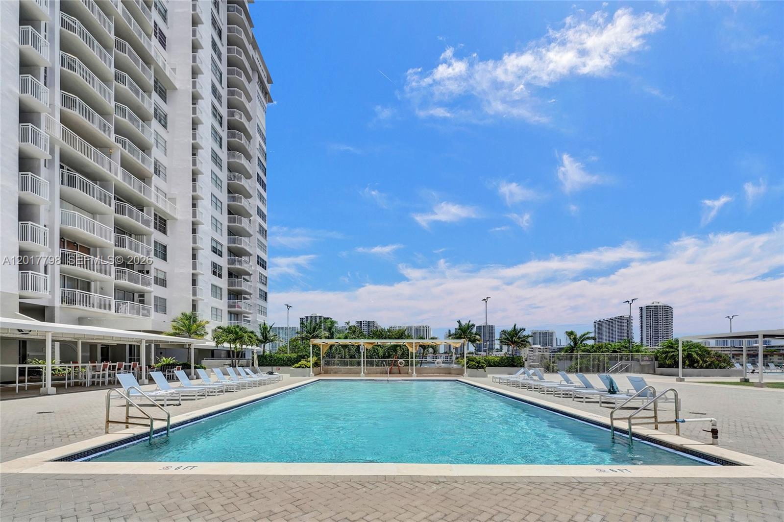 18041 Biscayne Blvd #1804 Aventura, FL 33160
