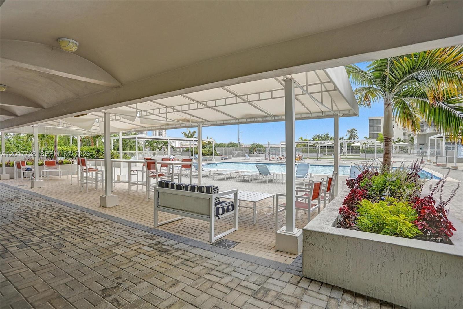 18041 Biscayne Blvd #1804 Aventura, FL 33160