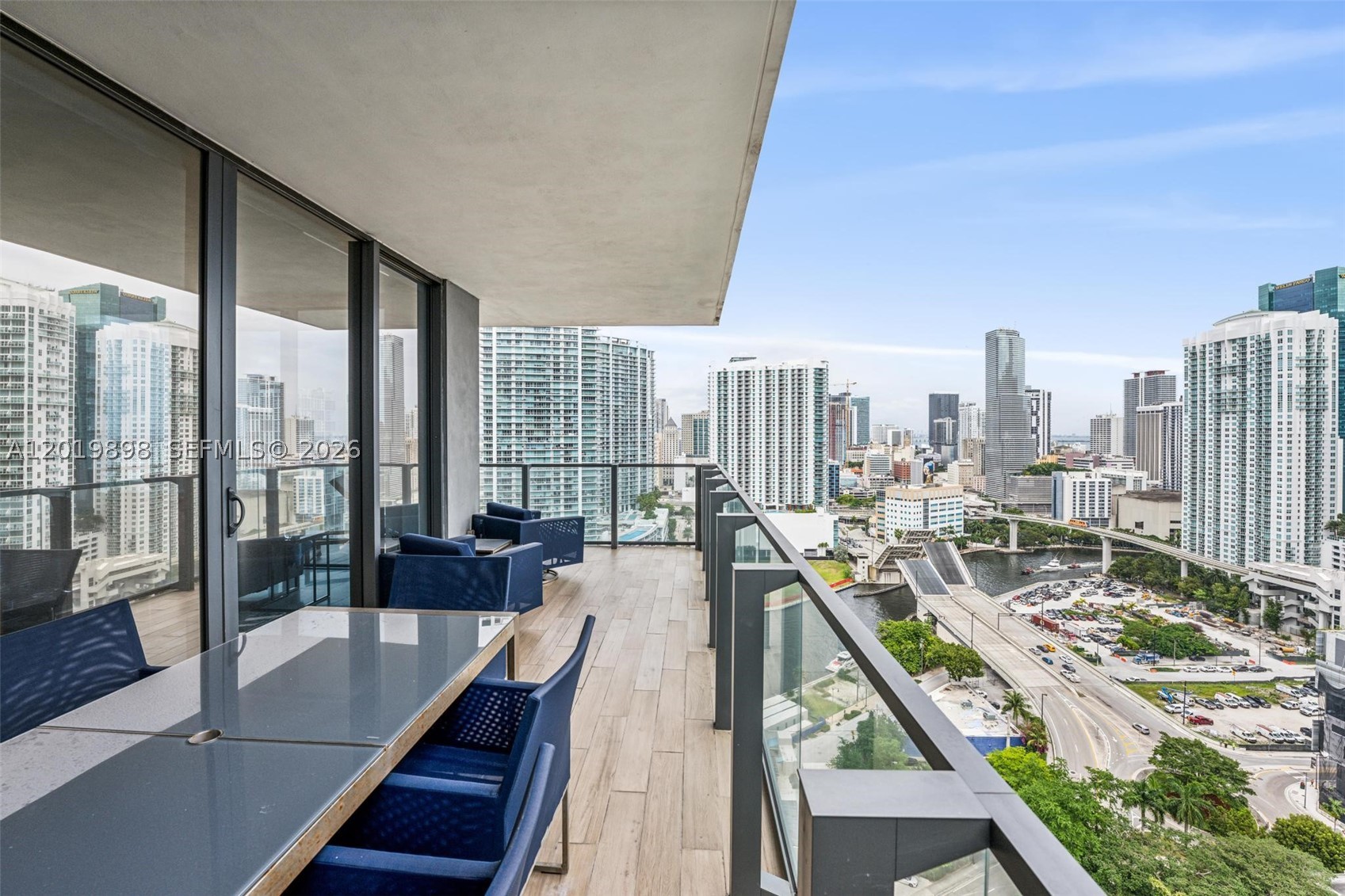image Rise Brickell City Centre2